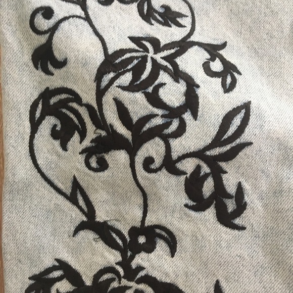 Vintage D’Mode Classix Jeans with Floral Embroidery Size 9/10 - Picture 5 of 5